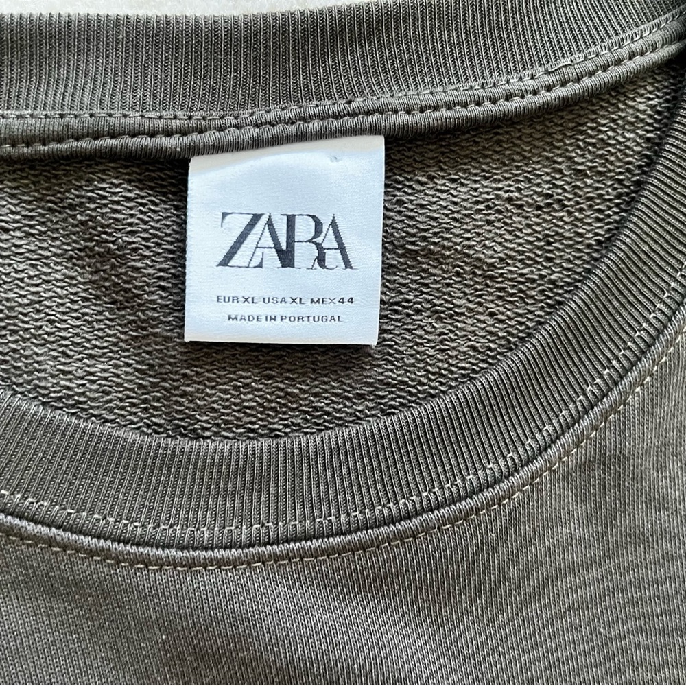 ZARA BROWN ARTSY PORTRAIT PRINT T SHIRT SIZE XL ART TO WEAR FUNKY MODERN - Picture 3 of 7